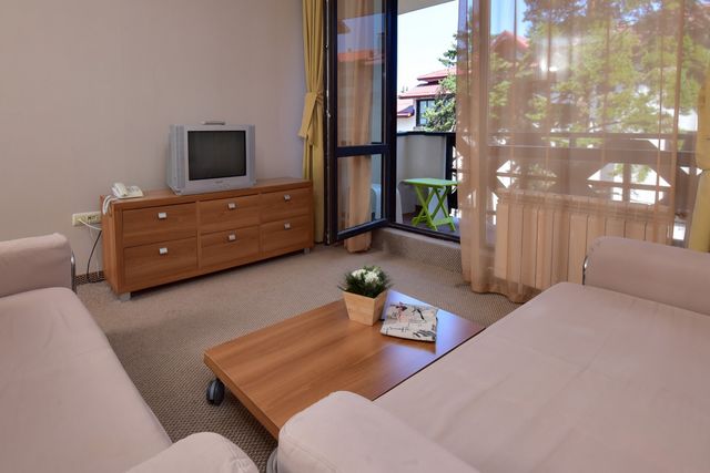 Snezhanka Htel - one bedroom apartment (2ad+2ch or 3 adults)